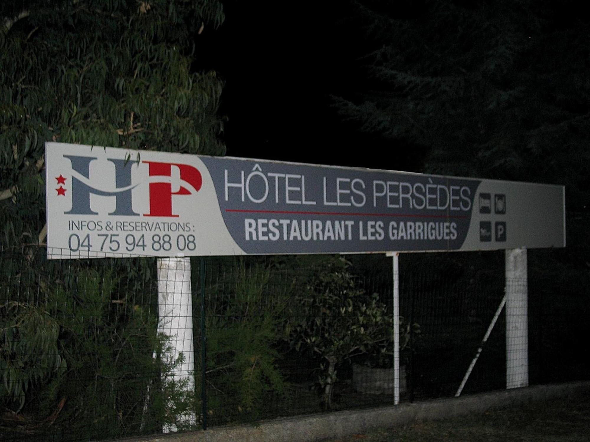 Hotel Les Persedes Lavilledieu  エクステリア 写真